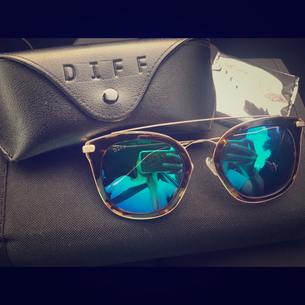 Diff Eyewear Sunnies